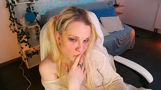 Betty_Vega élő XXX-chatje