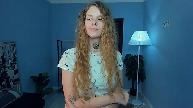 RayaNenlia Chat XXX live