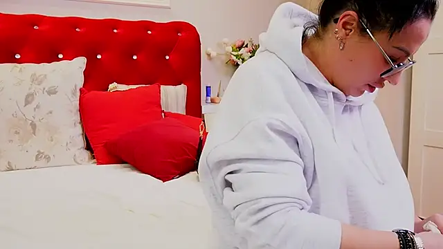 Онлайн чат XXX NinnaDevone