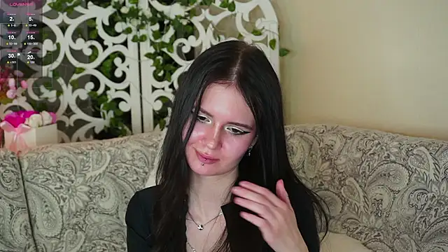 Glow_hollow Chat XXX live