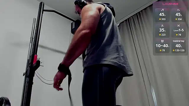 Chatroom XXX en direct de David_Big_Daddy