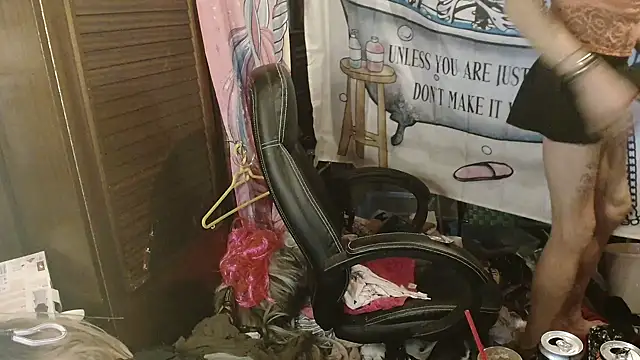 Ombeline1 Chat XXX in diretta