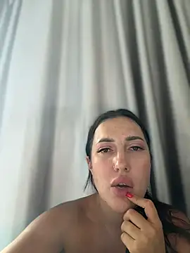 AleksandraRich's Live XXX Chat