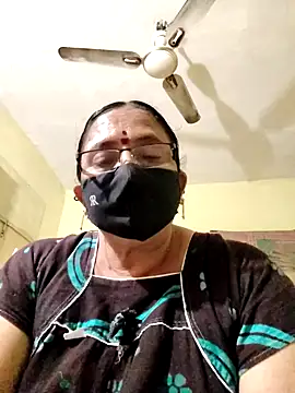 Anasuyatelugu Adlı Modelin Web Kamerası Şovu