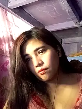 ann_tine123 élő XXX-chatje