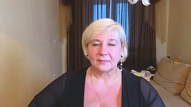 Chat XXX ao vivo de Milana_Milky