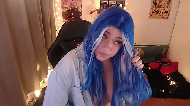 XXX chat uživo modela Emmy_Ruiz