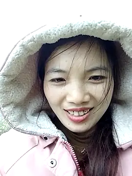 แชท XXX สดของ ngan-cute