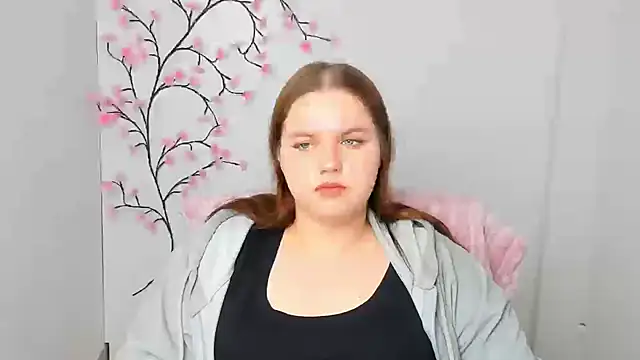 Kitty_Mia_Kitty Chat XXX live