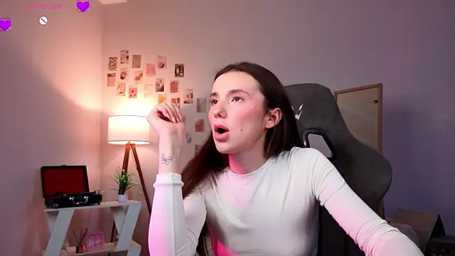 Онлайн чат XXX ssandralovin