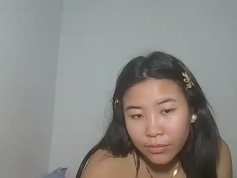 Zyeiii Chat XXX live