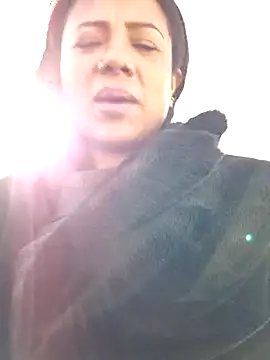 AllanaSquirt Webcam show