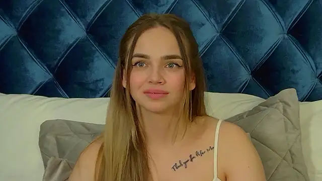 AnitaVenture's Live XXX Chat