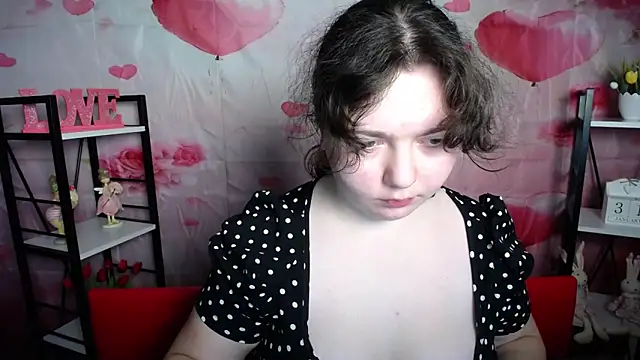 NeonilaLisova's Live XXX Chat