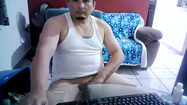 Chatroom XXX en direct de Benjacabo