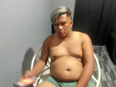 Clark_Asian 网络视讯  表演