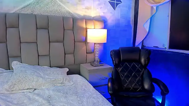 aphroditeSweet_'s Webcam Show