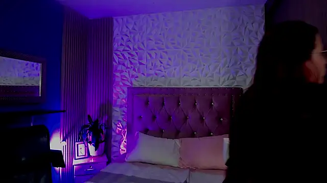 allison_mcn Live XXX chat