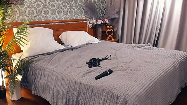 Chatroom XXX en direct de MikeDreese