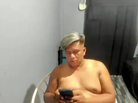 Clark_Asian 网络视讯表演