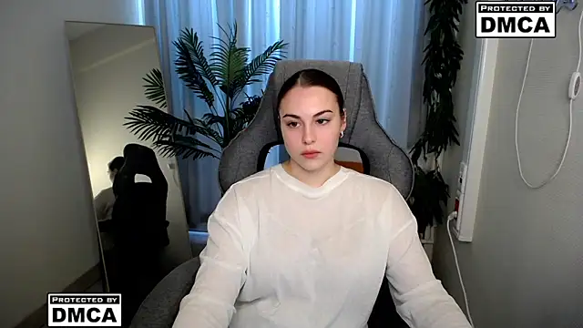 Sweet_Dreamsss_0 Live XXX Chat