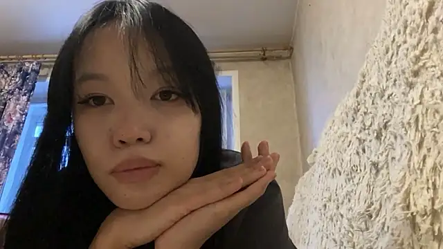 Yokokyio: απευθείας συνομιλία ΧΧΧ