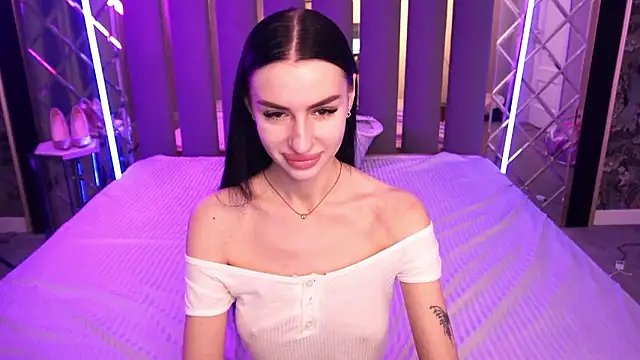 Snow_WhiteeeX 即時 XXX 聊天