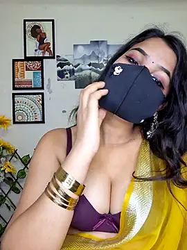 Noor-Bold live XXX chat