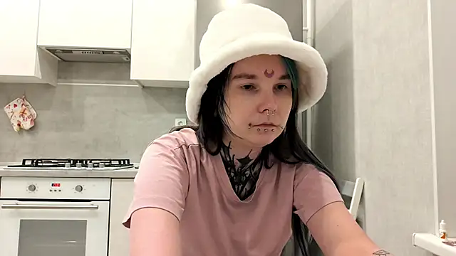 Онлайн чат XXX HighelikeGirl