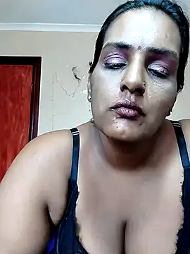 Foxybaby420 Adlı Modelin Canlı XXX Sohbeti