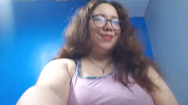 SwtLatinaXX 现场XXX聊天