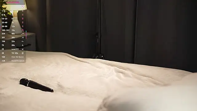 LettySlovacek Chat XXX live