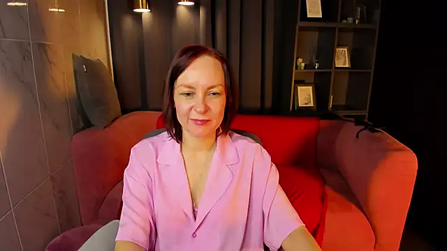 NikaGentle Chat XXX live