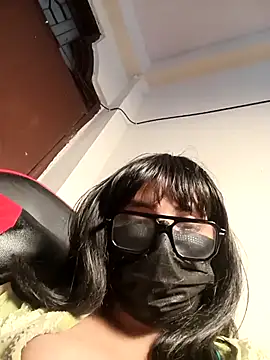 Онлайн чат XXX callmeshreya