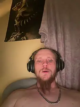 PEEDLE 现场XXX聊天