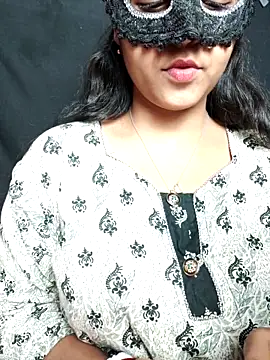 Chat +18 de Angelina_Valentina ao vivo