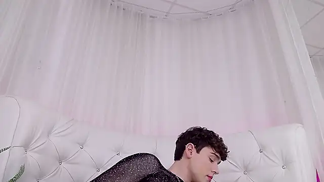 RobbyCharming 现场XXX聊天