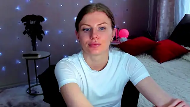 JinnaGreat's Live XXX Chat