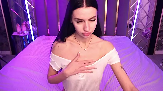 Snow_WhiteeeX 即時 XXX 聊天