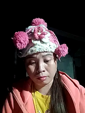 nanaliu001 Show Webcam