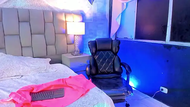 aphroditeSweet_'s Webcam Show