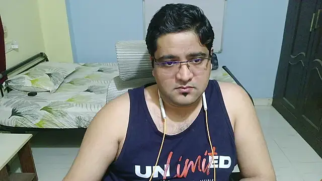 Charmer-Boy 现场XXX聊天