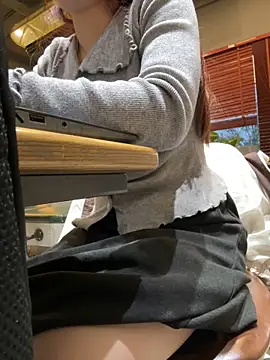 Lina-Xuka81's Live XXX Chat