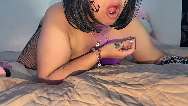 Farina_Fantasy's Webcam Show