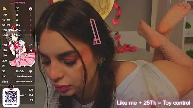 LauraHansil's Live XXX Chat