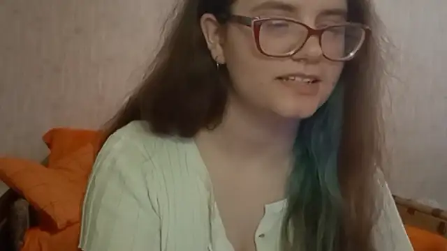 Chat +18 de Miyabeee ao vivo