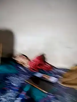 Show modela Hot_bhabhi300 na web-kameri