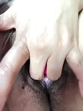 Chatroom XXX en direct de Rubi424