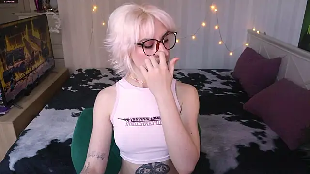 _Moonlight_t: онлайн-секс-чат