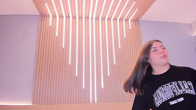 Sexy_paradise18_ élő XXX-chatje